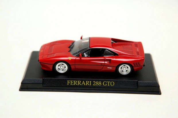 Altaya Ferrari 288 gto 1:43 automodell