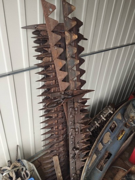 Altern�l� kasz�k elad�k 