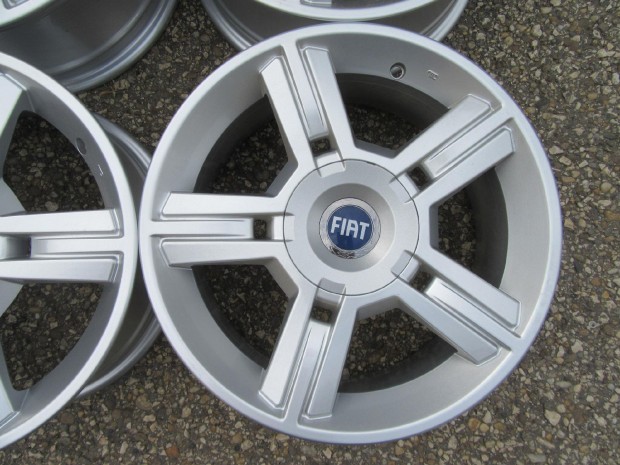 Alu119  Fiat Stilo gyri j 16"-os alufelni garnitra