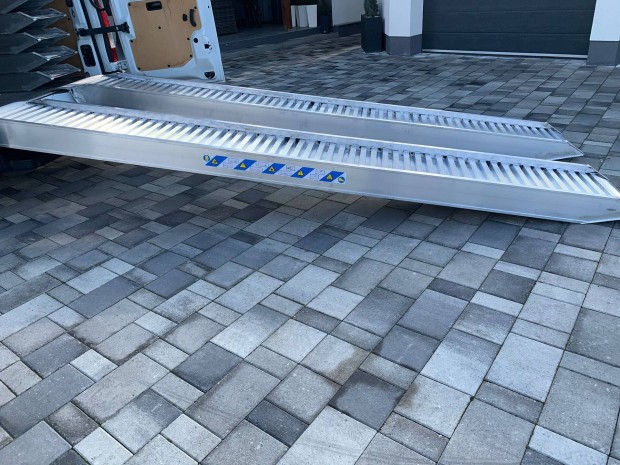 Alu rámpa 3,5 méter 4100kg aluminium feljáró