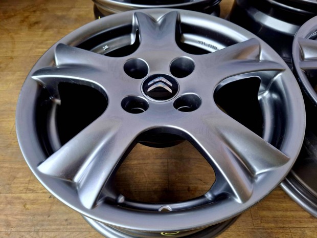 Alufelni 0km-es Citron Peugeot 4x108 7x15 et22 