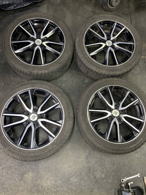 Alufelni 17" 5X114,3 7J ET42 tli 5,5mm gumi