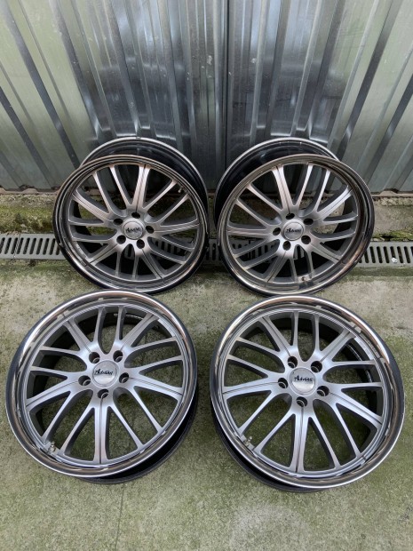 Alufelni 19 colos 5x114,3 lyukosztás 8J széles polir peremes