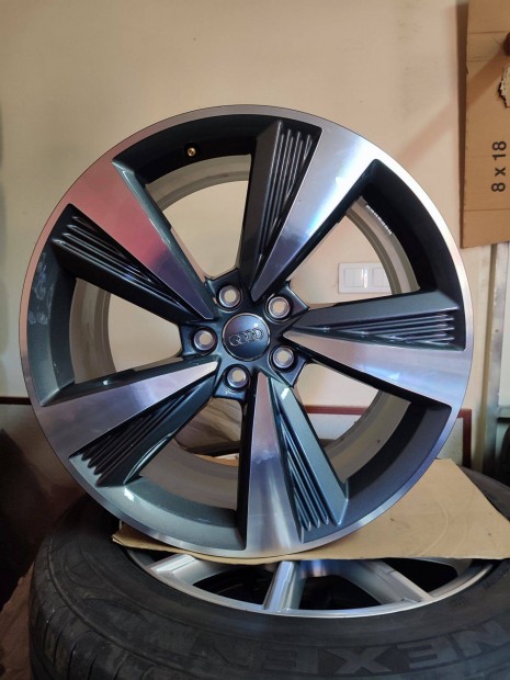 Alufelni 5x112 Audi A8 gyri karcmentes garnitra 19"