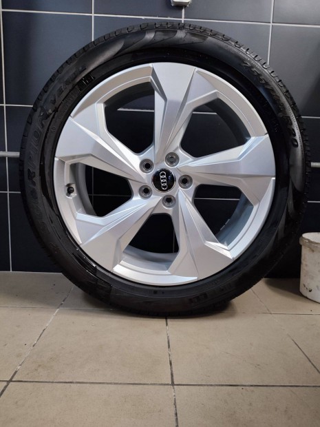 Alufelni 5x112 Audi Q5 gyri j garnitra 20"