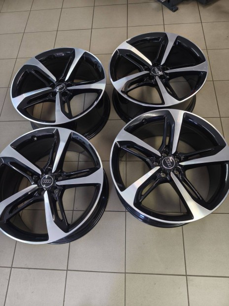 Alufelni 5x112 Audi Q7 gy�ri vadonat�j 21"