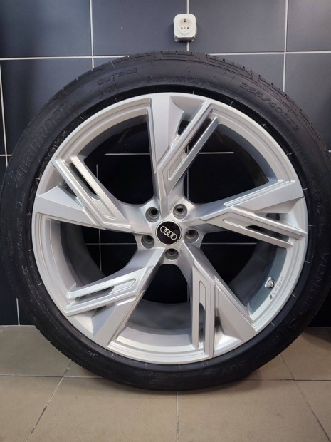 Alufelni 5x112 Audi Q8-Rsq8 gyári új nyári 22"