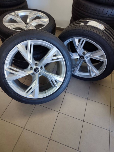 Alufelni 5x112 Audi Q8-Rsq8 gyri vadonatj nyri garnitra 22"
