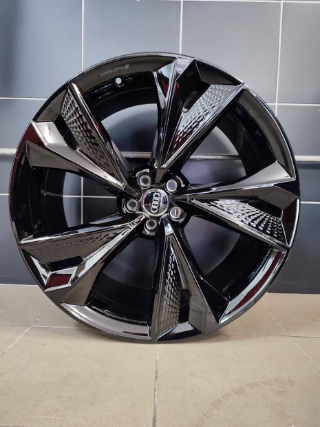 Alufelni 5x112 Audi RS6-RS7-Q7-Q8-Rsq8 gy�ri 22"