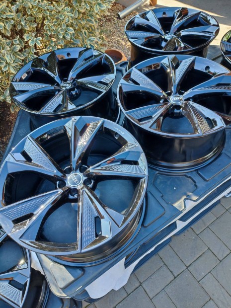 Alufelni 5x112 Audi RS gyári új 22"