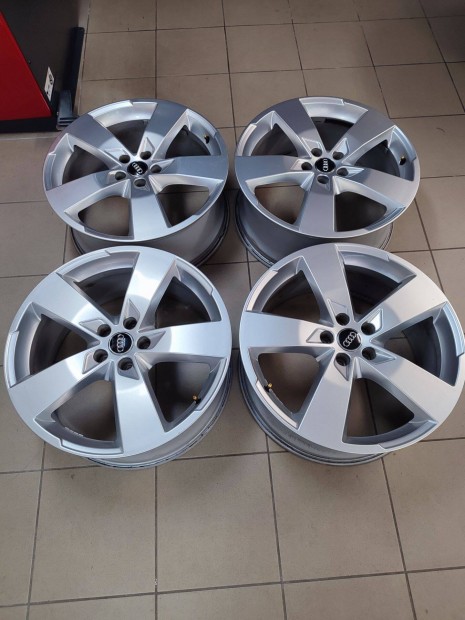 Alufelni 5x112 Audi gyári újszerű garnitúra 20"méretben!