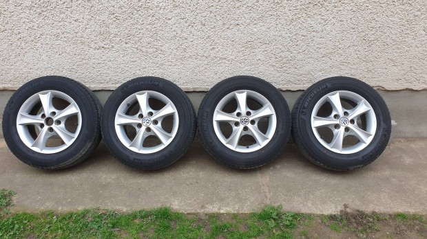 Alufelni 5x112 VW Audi. 195/65R15 nyri gumikkal 