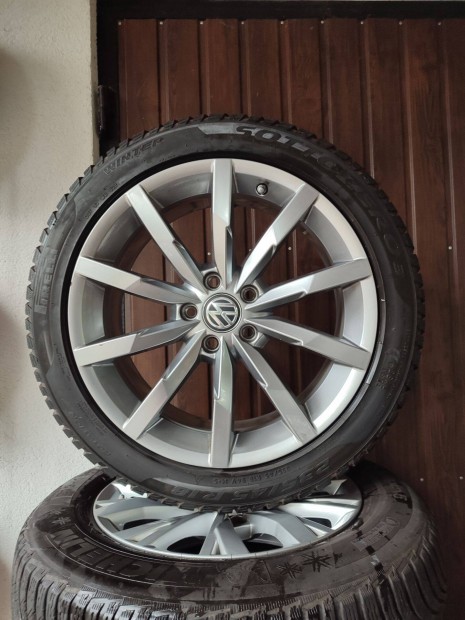 Alufelni 5x112 Volkswagen Passat gyári újszerű garnitúra 18"