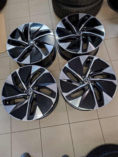 Alufelni 5x112 Volkswagen gyári új garnitúra 19"