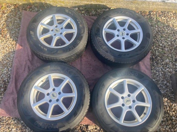 Alufelni 5x114,3 SUV 225/70 R16 gumikkal