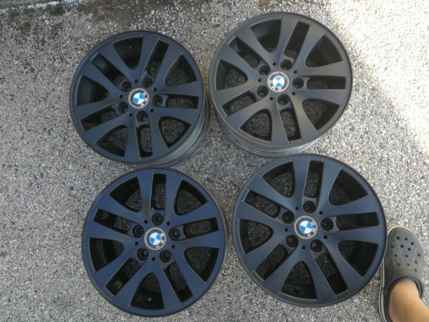 Alufelni 5x120 16 gyári BMW 28000Ft/4db