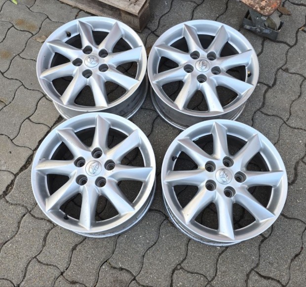 Alufelni Corolla-Auris 2009-2018 elad