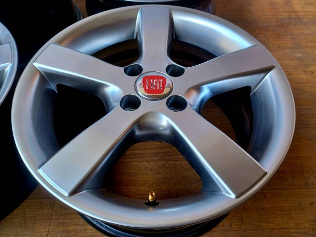 Alufelni Fiat 500 stb 4x98 7x15 et38