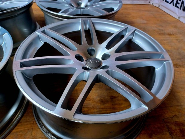 Alufelni Gyári Audi RS SQ5 S5 stb 5x112 9x20 et29