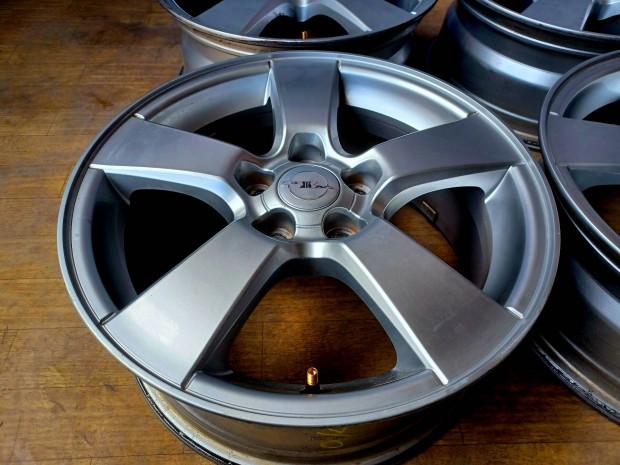 Alufelni Gyári Opel Astra Mokka 5x105 6.5x16 et39 agym56.5mm