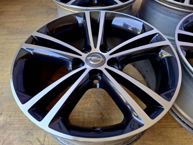 Alufelni Gyári Opel Insignia stb 5x120 8x18 et42