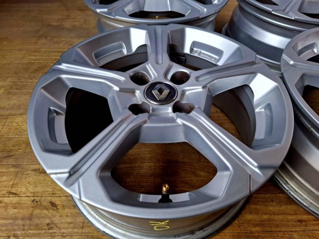 Alufelni Gyári Renault Clio Mitsubishi Colt 4x100 6x15