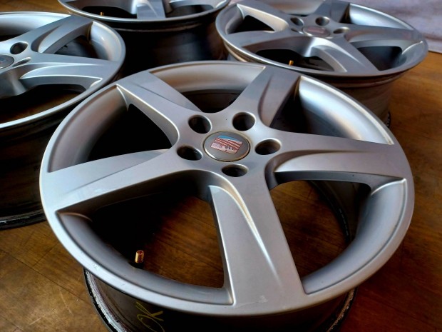 Alufelni Gyári Seat Leon Altea Octavia Golf 5x112 7x17 et54