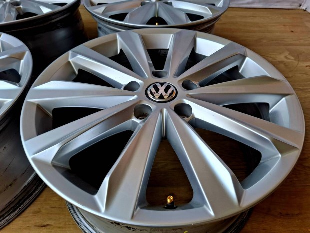Alufelni Gyári Vw Touareg Q7 stb 8.5x19 5x130 et59