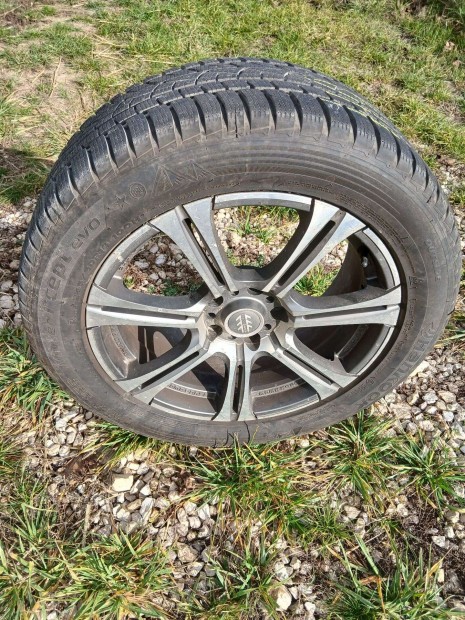 Alufelni Momo Corse R18, 4db, tli abroncsokkal