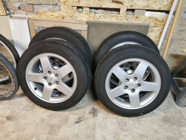 Alufelni Opel 5x110 új gumikkal