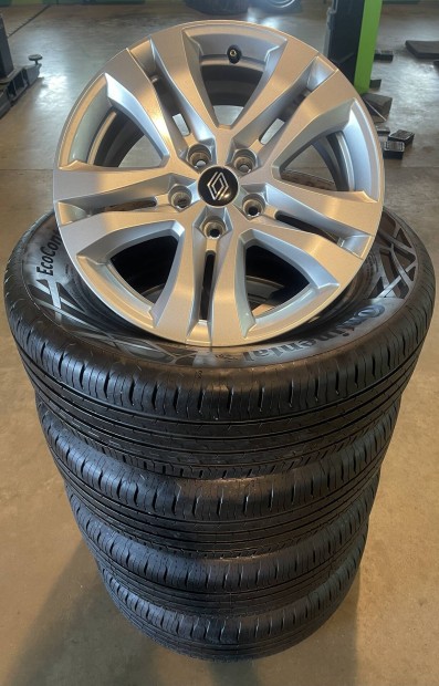 Alufelni Renault Austral 17" 5x114,3 Nyárigumikkal