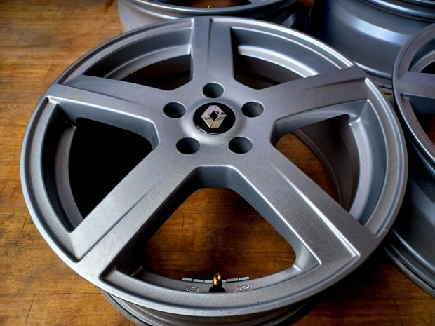 Alufelni Renault Honda Toyota Nissan Hyundai Kia 5x114,3 7.5x18