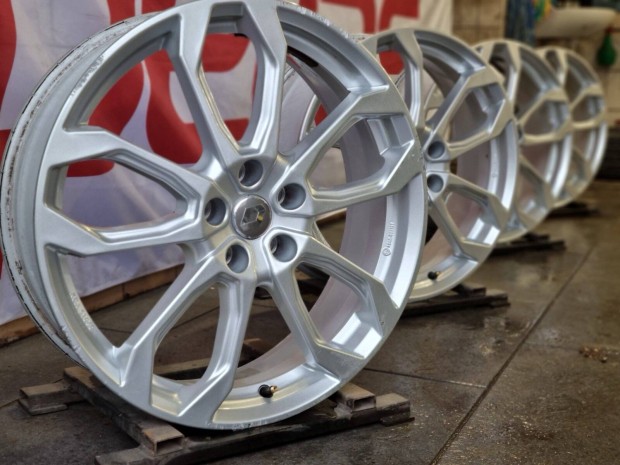 Alufelni Renault Scenic 5x114.3 20