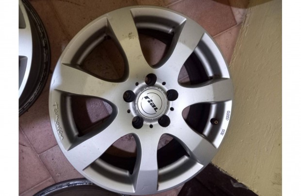 Alufelni Rial 205/55 R16-os gumiról