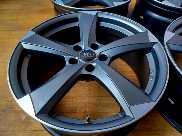Alufelni Rotor Audi Vw Seat Skoda 5x112 8x19