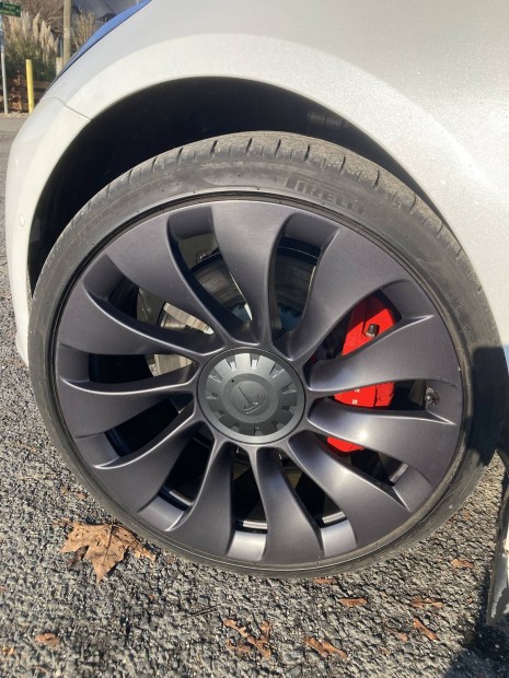 Alufelni Tesla