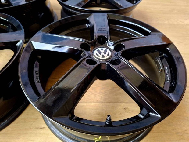 Alufelni Vw Seat Audi Skoda 5x112 6.5x17 et46