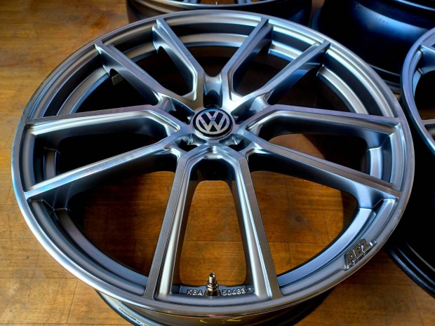 Alufelni Vw Seat Audi Skoda Mercedes 5x112 8x20 et45