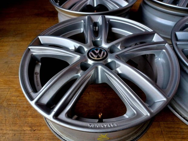 Alufelni Vw Seat Skoda Audi Sharan Alhambra Tiguan 5x112 et33 6,5x16