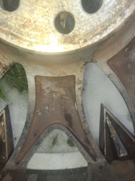 Alufelni, k�nny� f�m felni