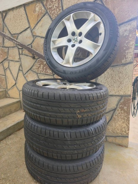 Alufelni (sport) + új nyárigumi 215/55 R17