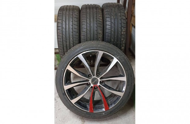 Alufelni abronccsal - Falken nyári 215/45 R18 Mak Wolf Black 18x7,5J