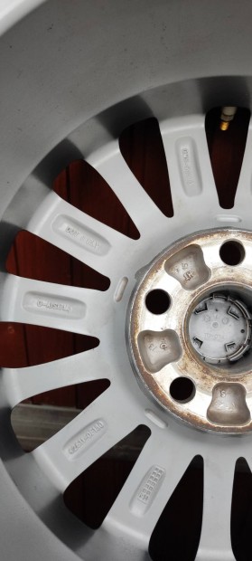 Alufelni alu felni 16 col gyári Toyota Verso Suzuki