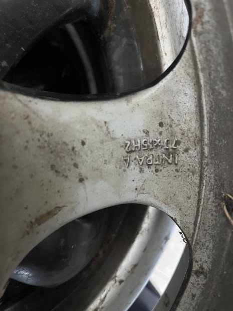 Alufelni eladó 15" (5x110)