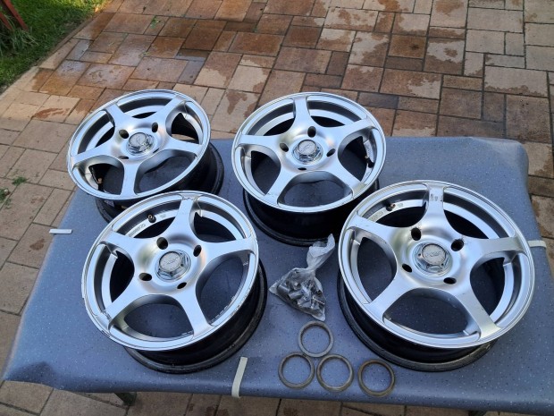 Alufelni garnitúra alu felni 4x114, 13" Suzuki Swift Lemezfelni Kerék