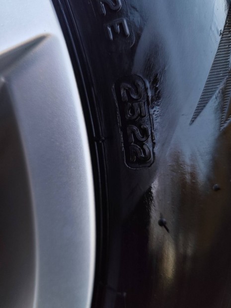 Alufelni garnitra tli gumival 