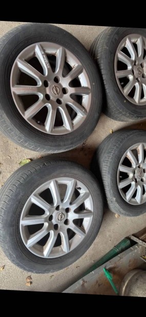 Alufelni+gumi elad�