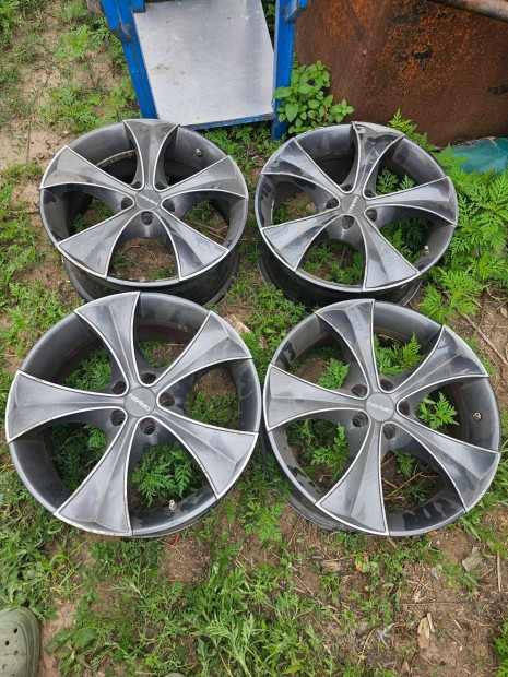 Alufelni kerék 7.5j 17" carmani et36 oszto kör 5×100