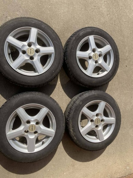 Alufelni szett 14" Kormoran DOT2024 ny�ri gumikkal