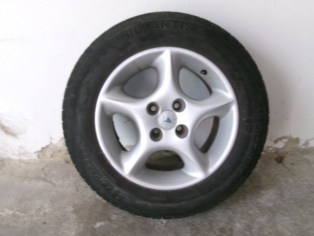 Alufelni szett ny�ri gumival 195/65R